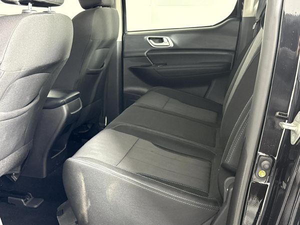 2025-Foton-Tunland-20T-G7-Elite-Double-Cab image:3