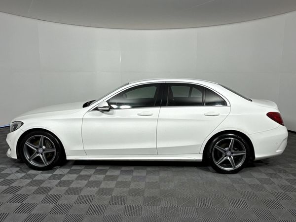 2017-Mercedes-Benz-C-Class-C-180-AMG-Line-Auto image:18