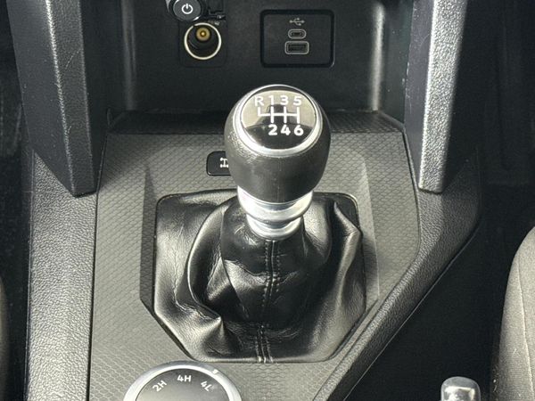2024-Volkswagen-Amarok-20-TDI-125kW-4Motion-Double-Cab image:9