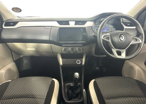 2022-Renault-Triber-Prestige-Intens image:2