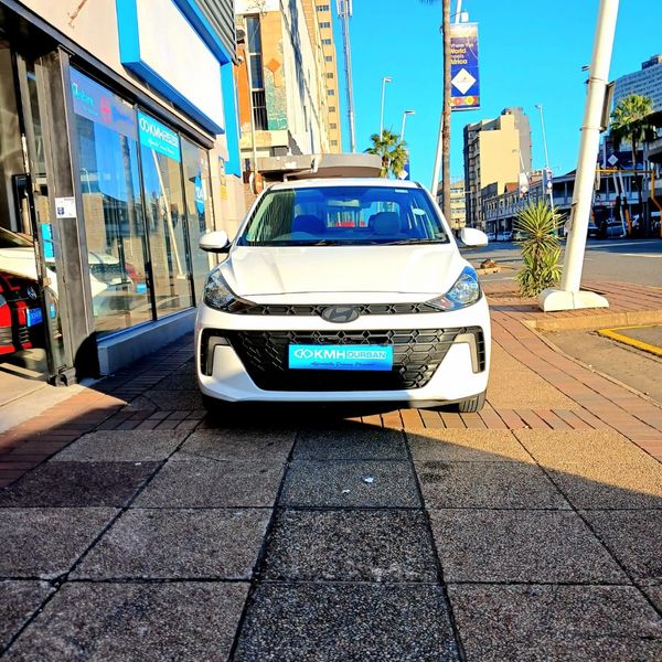 2024-Hyundai-Grand-i10-12-Fluid-Sedan image:1
