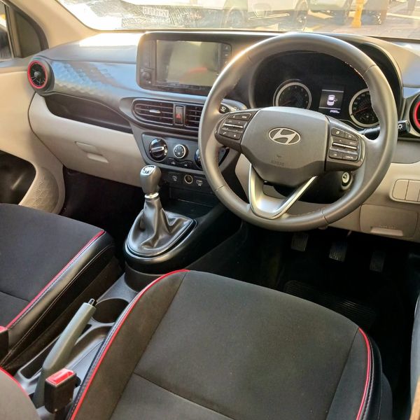 2024-Hyundai-Grand-i10-12-Fluid-Sedan image:8