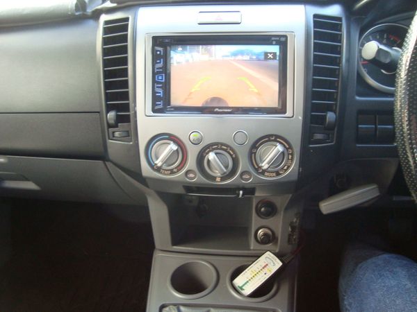 2011-Mazda-BT-50-30-CRDi-Drifter-SLX-FCab image:11