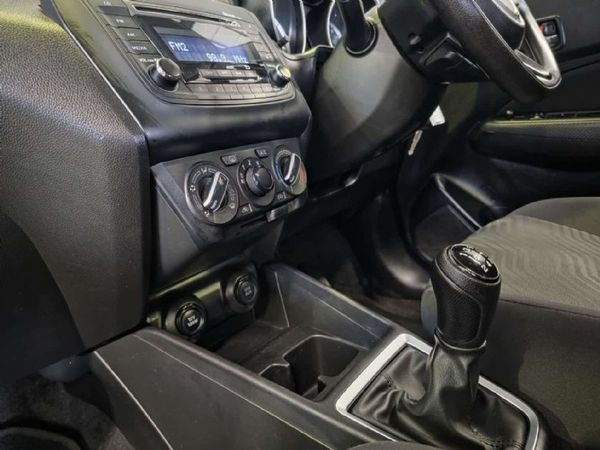 2022-Suzuki-Swift-12-GL image:9