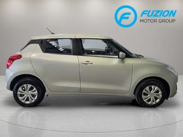2022-Suzuki-Swift-12-GL image:2
