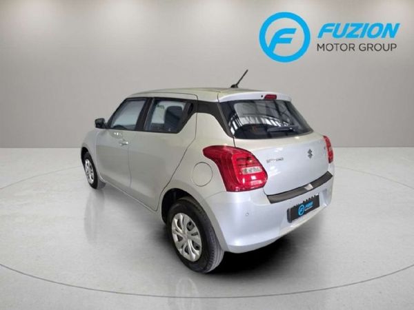 2022-Suzuki-Swift-12-GL image:5