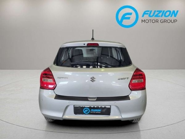 2022-Suzuki-Swift-12-GL image:6