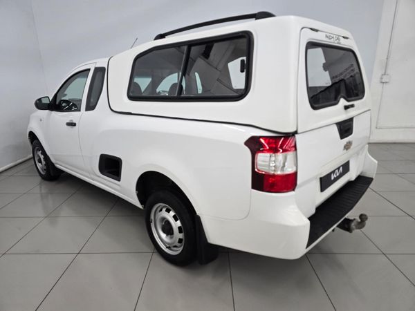 2016-Chevrolet-Utility-14-AC image:4