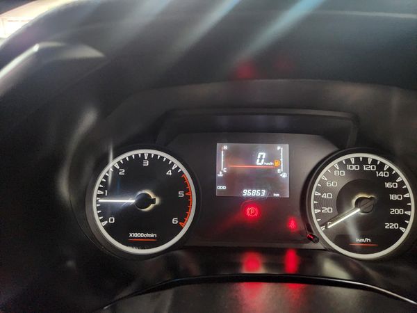 2022-Isuzu-D-Max-19-DDI-HR-L-4x4-Single-Cab image:9