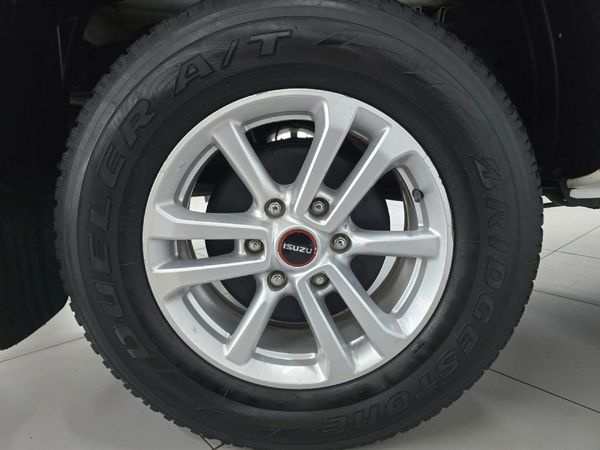 2022-Isuzu-D-Max-19-DDI-HR-L-4x4-Single-Cab image:11