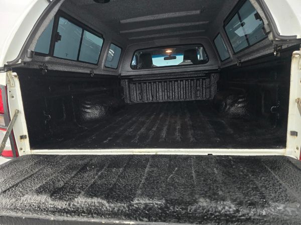 2022-Isuzu-D-Max-19-DDI-HR-L-4x4-Single-Cab image:12