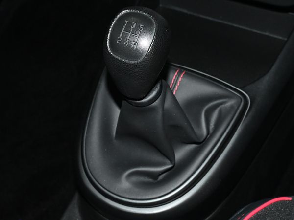 2022-Hyundai-Grand-i10-10-Motion image:18