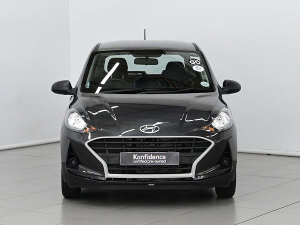 2022-Hyundai-Grand-i10-10-Motion image:1