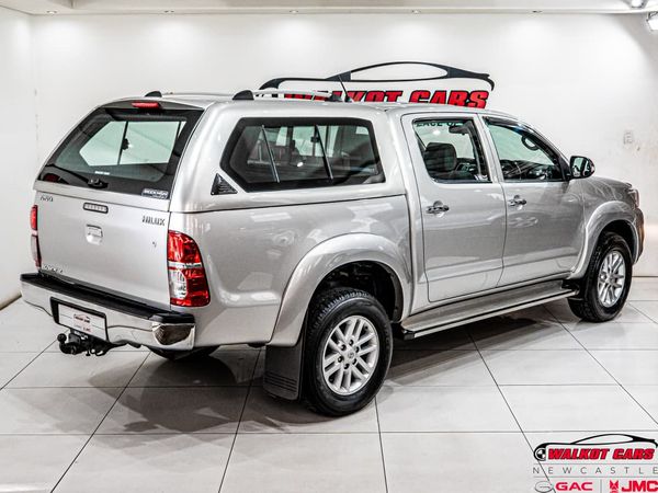2014-Toyota-Hilux-25-D-4D-VNT-106kW-Raised-Body-Double-Cab image:3