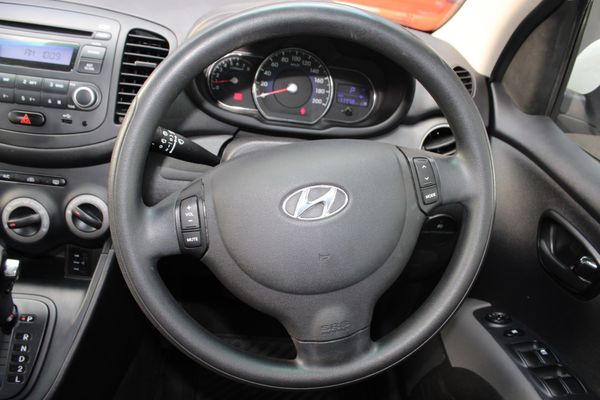 2011-Hyundai-i10-12-GLS-Auto image:14