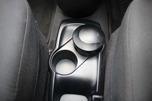 2011-Hyundai-i10-12-GLS-Auto image:19