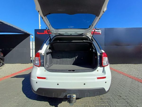 2011-Suzuki-SX4-20-Auto image:10