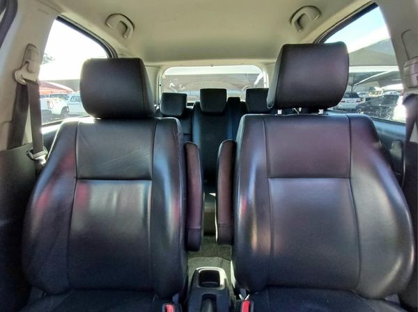 2011-Suzuki-SX4-20-Auto image:17