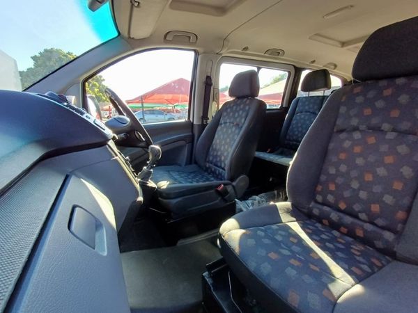 2005-Mercedes-Benz-Vito-115-CDI-CrewBus image:18