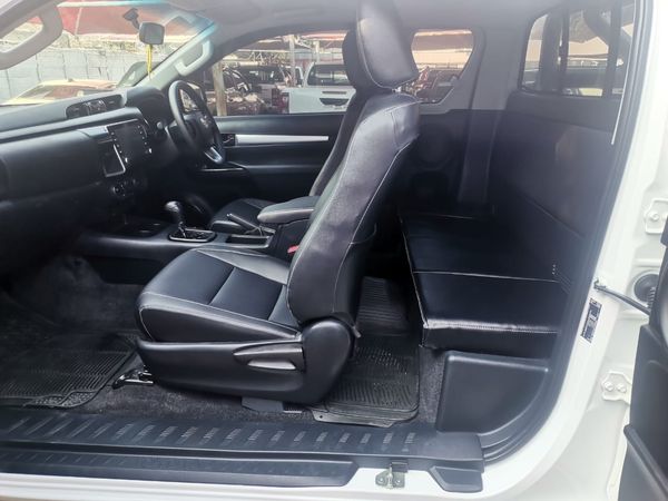 2024-Toyota-Hilux-24-GD-6-Raised-Body-Raider-Auto-Extended-Cab-Die image:8