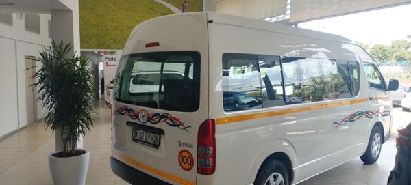 2026-Toyota-Quantum-25-D-4D-Sesfikile-16-seat image:3