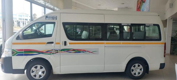 2026-Toyota-Quantum-25-D-4D-Sesfikile-16-seat image:5