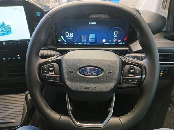 2025-Ford-Tourneo-Custom-20-TDCi-LWB-Trend-Auto image:9