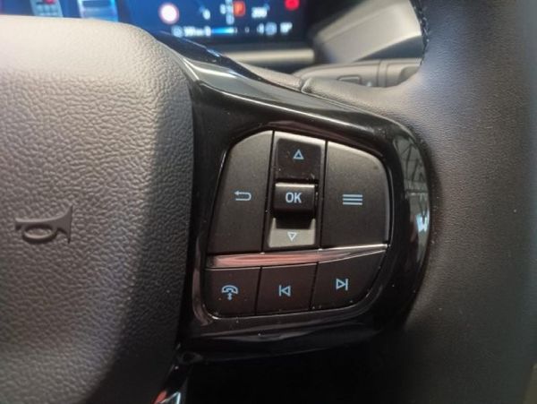2025-Ford-Tourneo-Custom-20-TDCi-LWB-Trend-Auto image:10