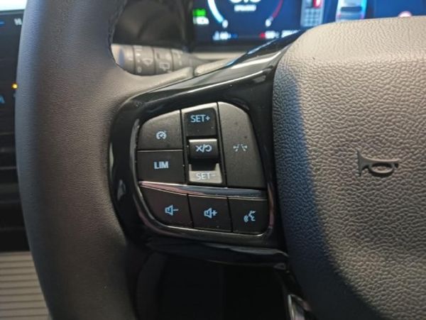 2025-Ford-Tourneo-Custom-20-TDCi-LWB-Trend-Auto image:11