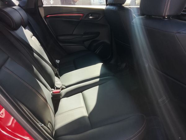 2019-Honda-Jazz-15-Sport-Auto image:9
