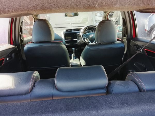 2019-Honda-Jazz-15-Sport-Auto image:10