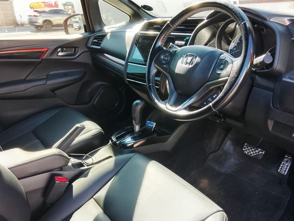2019-Honda-Jazz-15-Sport-Auto image:11