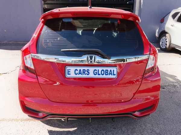 2019-Honda-Jazz-15-Sport-Auto image:3