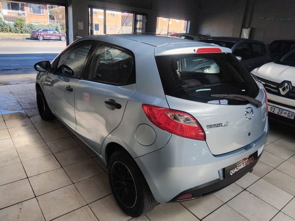 2010-Mazda-2-13-Active-5-dr image:4