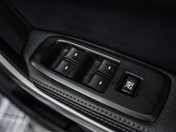 2019-Ford-Everest-20D-Bi-Turbo-XLT-Auto image:14