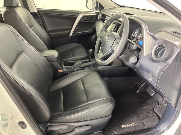 2017-Toyota-RAV4-20-GX-Auto image:9