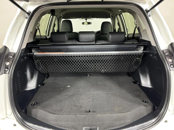 2017-Toyota-RAV4-20-GX-Auto image:13