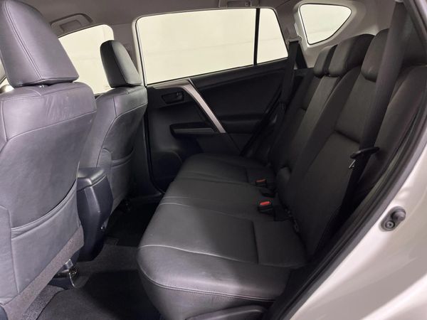 2017-Toyota-RAV4-20-GX-Auto image:3