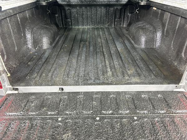 2021-Toyota-Hilux-28-GD-6-Raised-Body-Legend-4x4-Auto-Extended-Cab image:12