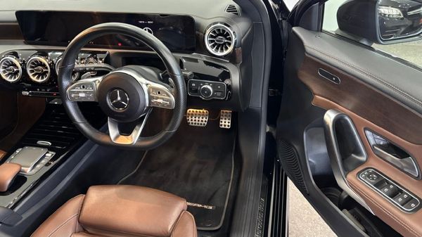 2021-Mercedes-Benz-A-Class-A-200-Progressive-Auto image:3