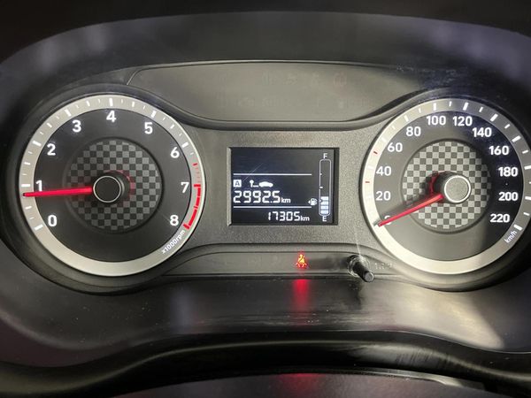 2025-Hyundai-Grand-i10-10-Motion image:2