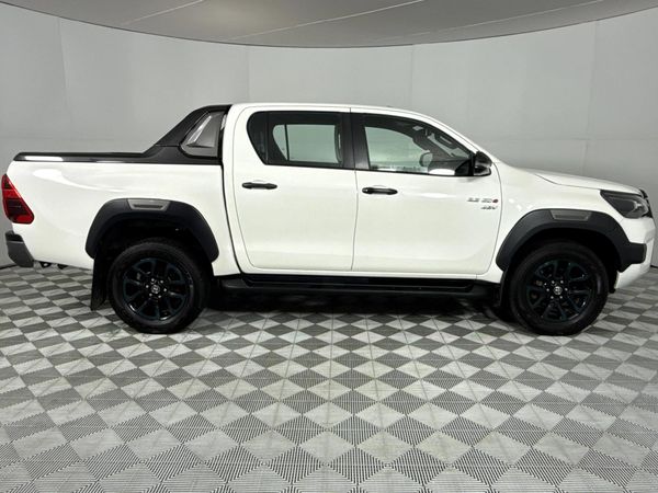 2025-Toyota-Hilux-28-GD-6-RB-Legend-RS-4x4-Double-Cab-Auto-mhev image:18
