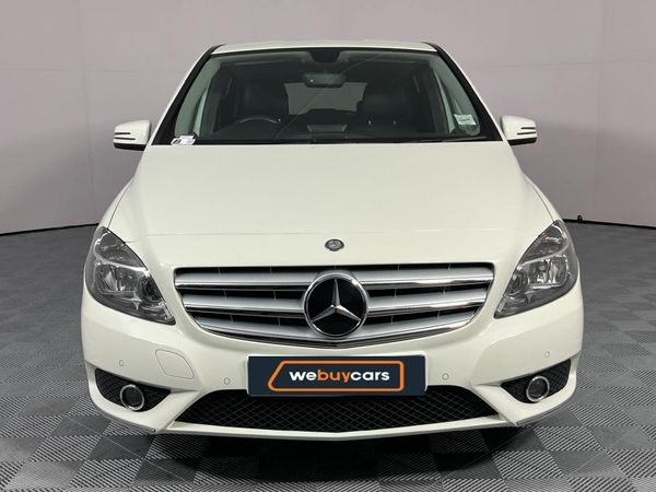 2012-Mercedes-Benz-B-Class-B-200-CDI-BE image:16