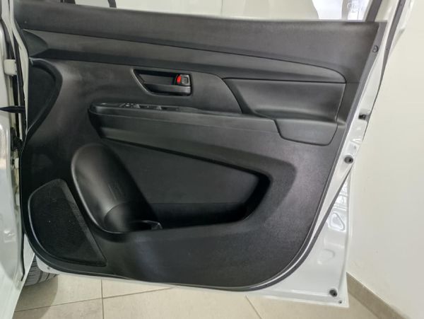 2025-Suzuki-Ertiga-15-GA image:12
