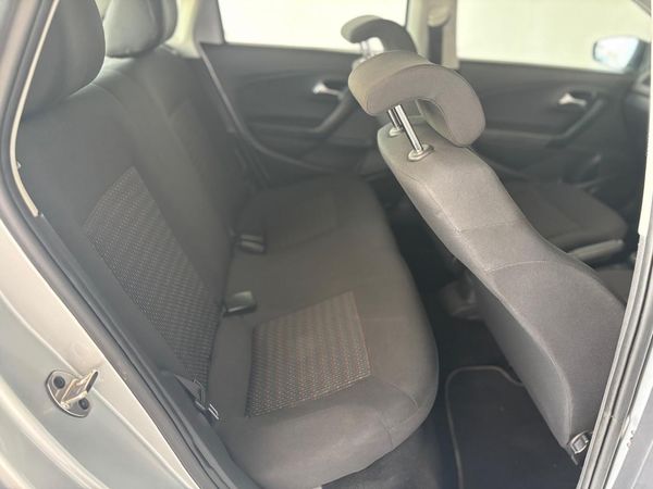 2023-Volkswagen-Polo-Vivo-14-Comfortline-5-dr image:11