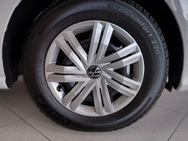 2026-Volkswagen-Polo-Vivo-14 image:9