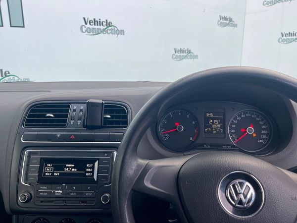 2020-Volkswagen-Polo-Vivo-14-Trendline-5-dr image:10