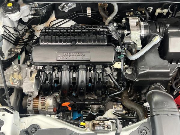 2021-Honda-WR-V-12-Comfort image:12
