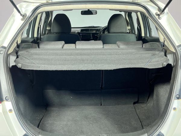 2021-Honda-WR-V-12-Comfort image:13