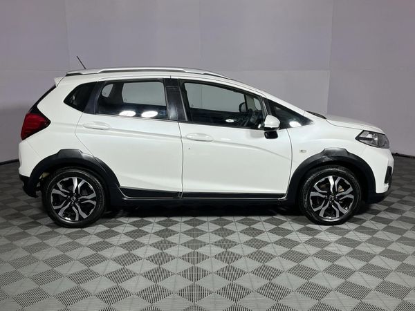 2021-Honda-WR-V-12-Comfort image:16
